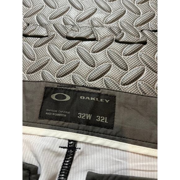 NWT Oakley Haverford Golf Pant Jet Black Gray Mens Performance Size 32 x 32 - Picture 3 of 9